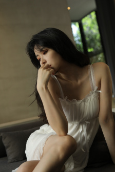 《奇怪的美发沙龙》中文